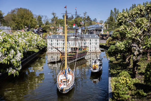 Amsterdam mama 2026-5207.jpg